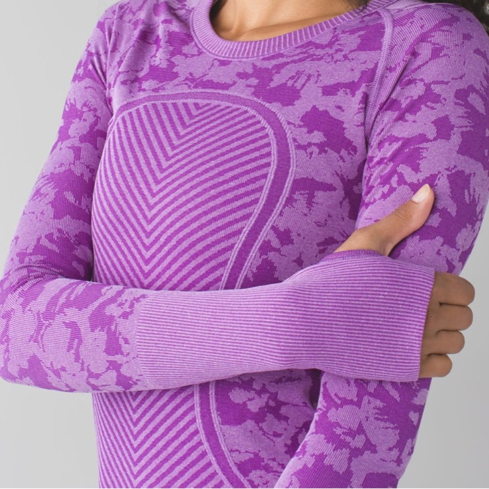 Lululemon Swiftly Tech Long Sleeve Crew - Heathered Tender Violet - Size 6